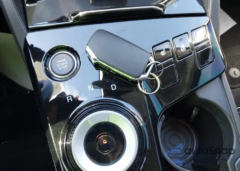 2023 Kia Sportage Hybrid Ex from USA, damaged, VIN KNDPVCAG0P7084948